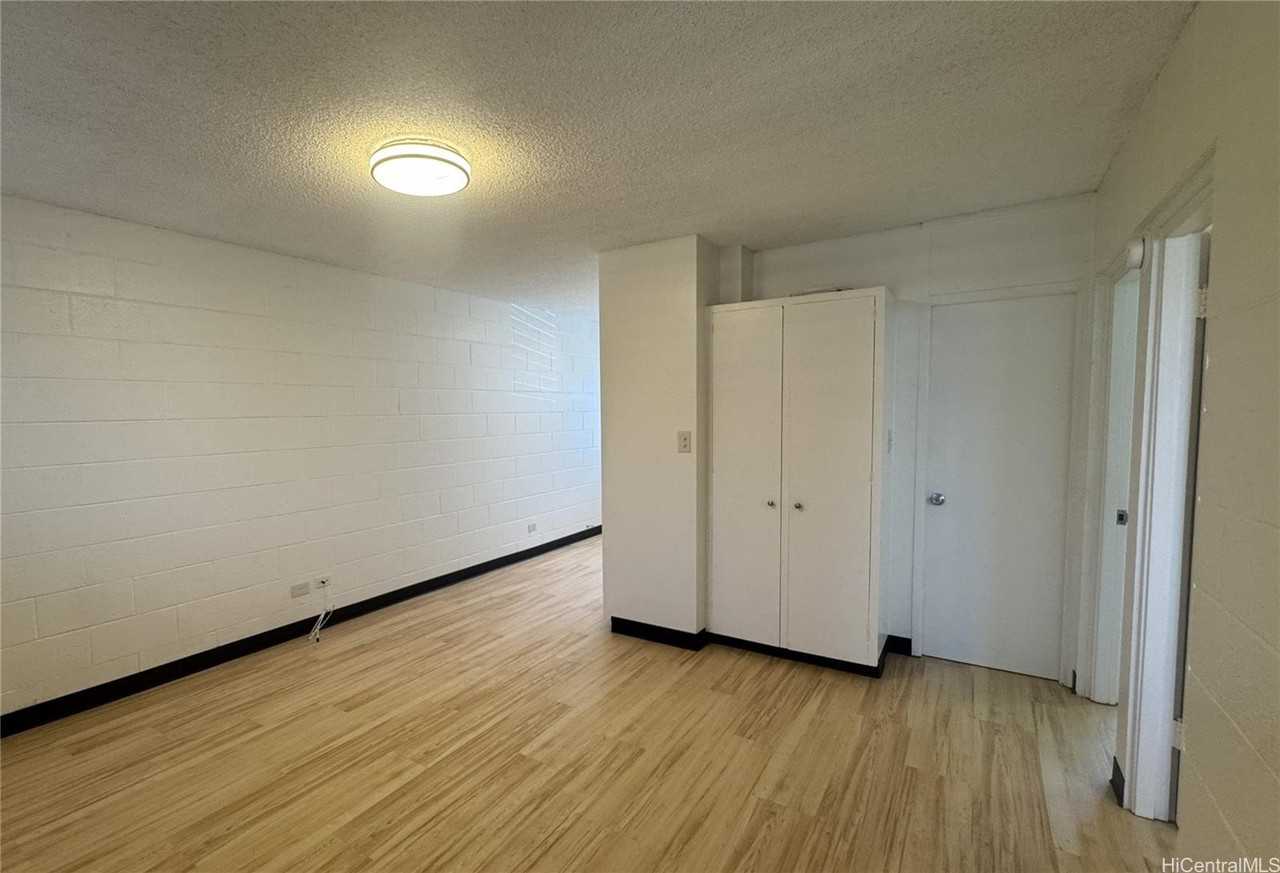 749 Mahiai St #103 - Photo 2 of 4