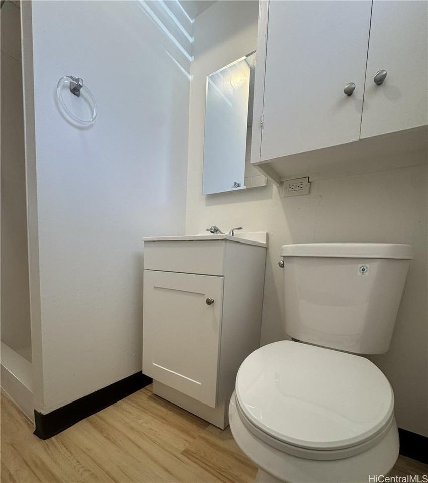 749 Mahiai St #103 - Photo 4 of 4