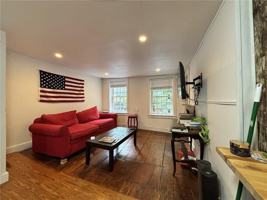 featured image of 28 Broadway ##A