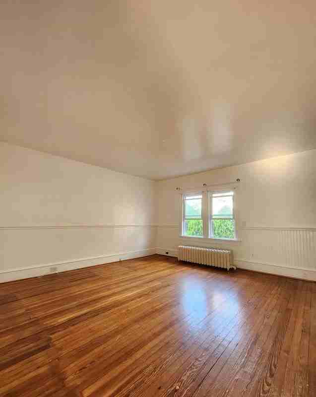 993 W Park Ave ##2 - Photo 4 of 11