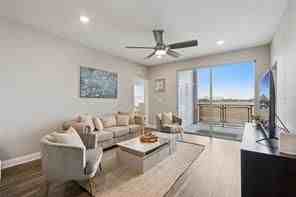 7521 Laureate Blvd - Photo 3 of 11