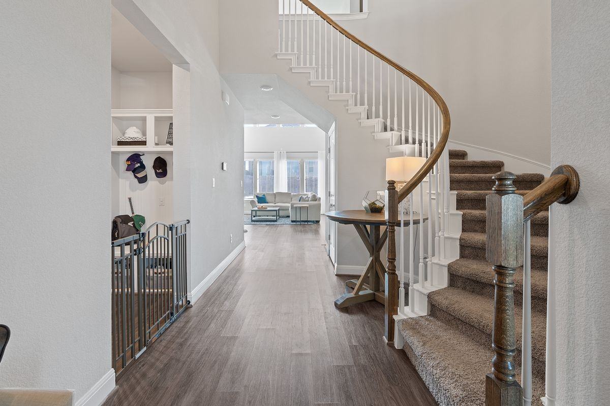 209 Birkshire Dr ##A - Photo 4 of 9