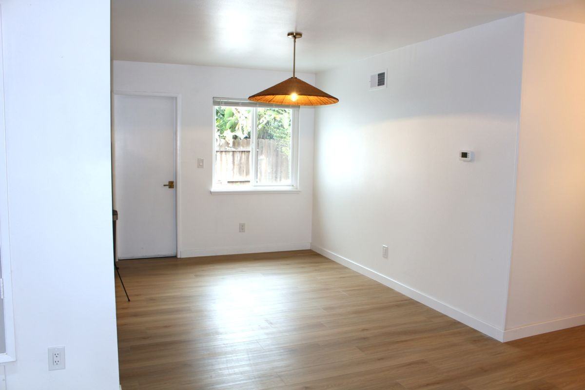 4768 Sterling Way - Photo 3 of 5