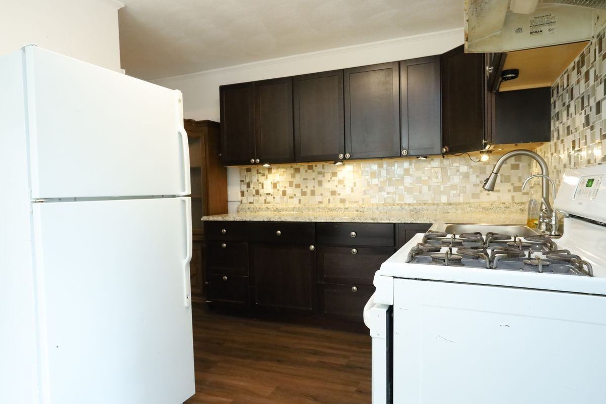 98 Woodside Ave - Photo 5 of 13