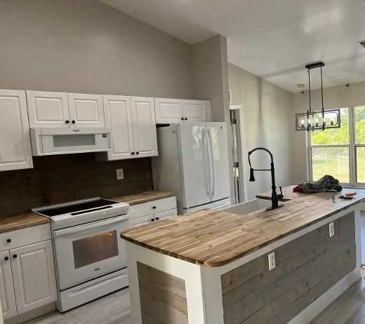 6012 Elaine Ave N - Photo 6 of 6