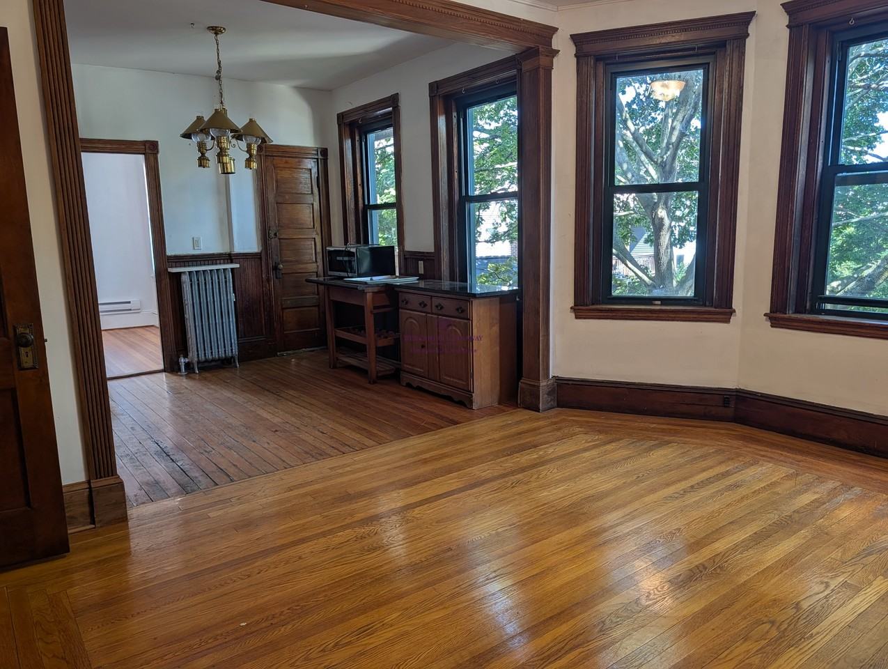 171 Auburn St #8 - Photo 3 of 12