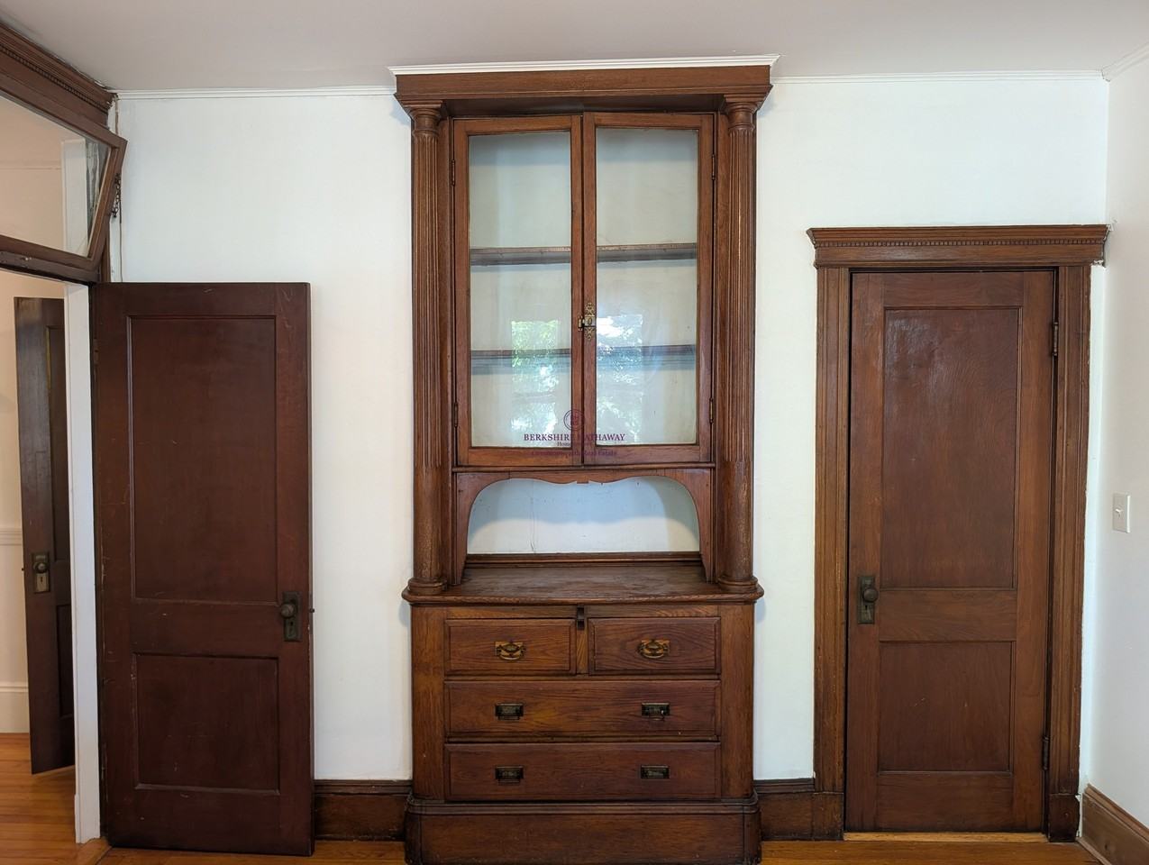 171 Auburn St #8 - Photo 4 of 12