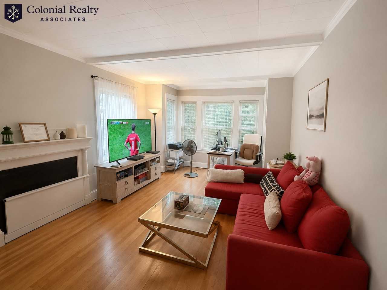 25 Boulevard Ter - Photo 4 of 22