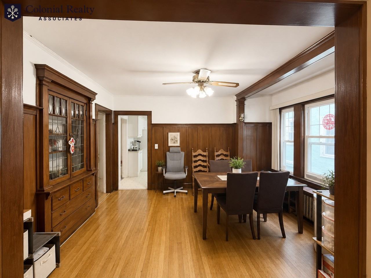 25 Boulevard Ter - Photo 7 of 22