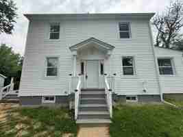 featured image of 5599 Craig Ave