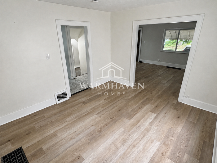 801 Storer Ave - Photo 4 of 17