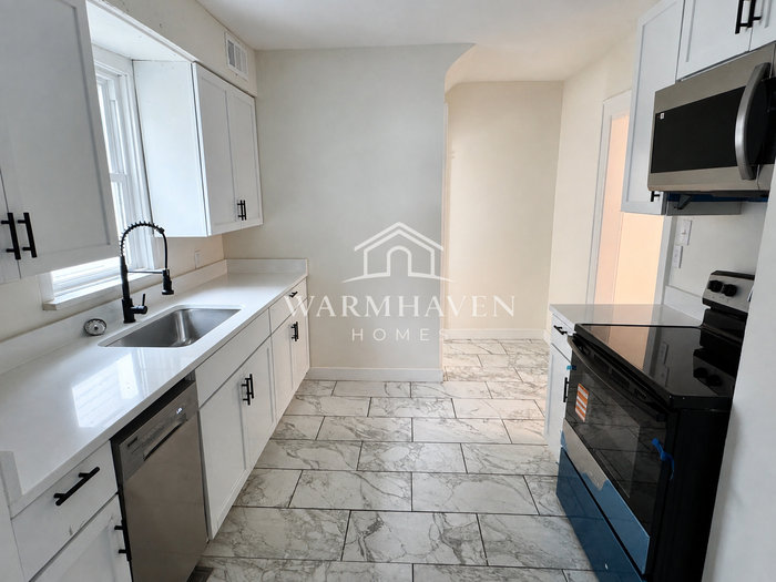 801 Storer Ave - Photo 7 of 17