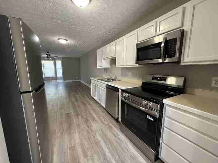 273 Westchester Cir #1 - Photo 2 of 16