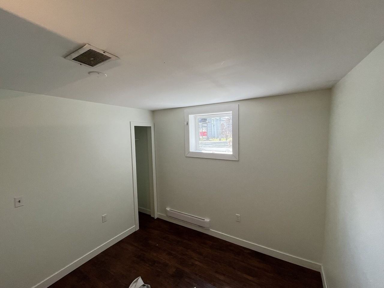 11335 75 Ave Nw - Photo 6 of 11