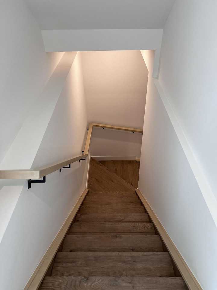 730 22 Ave Nw - Photo 5 of 16