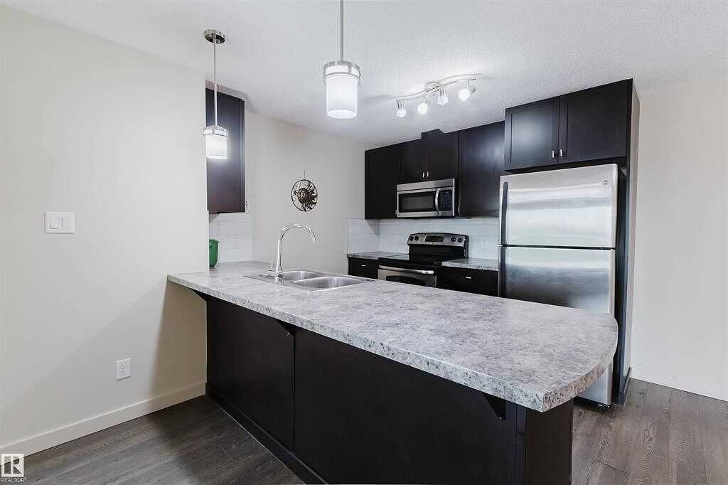 6084 - 6084 Stanton Dr Sw - Photo 6 of 34