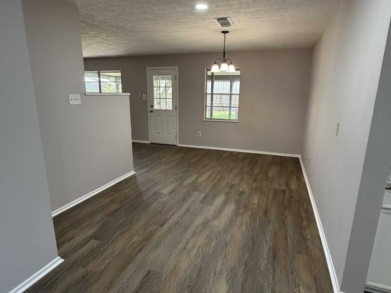 415 N 33rd St #NA - Photo 5 of 12