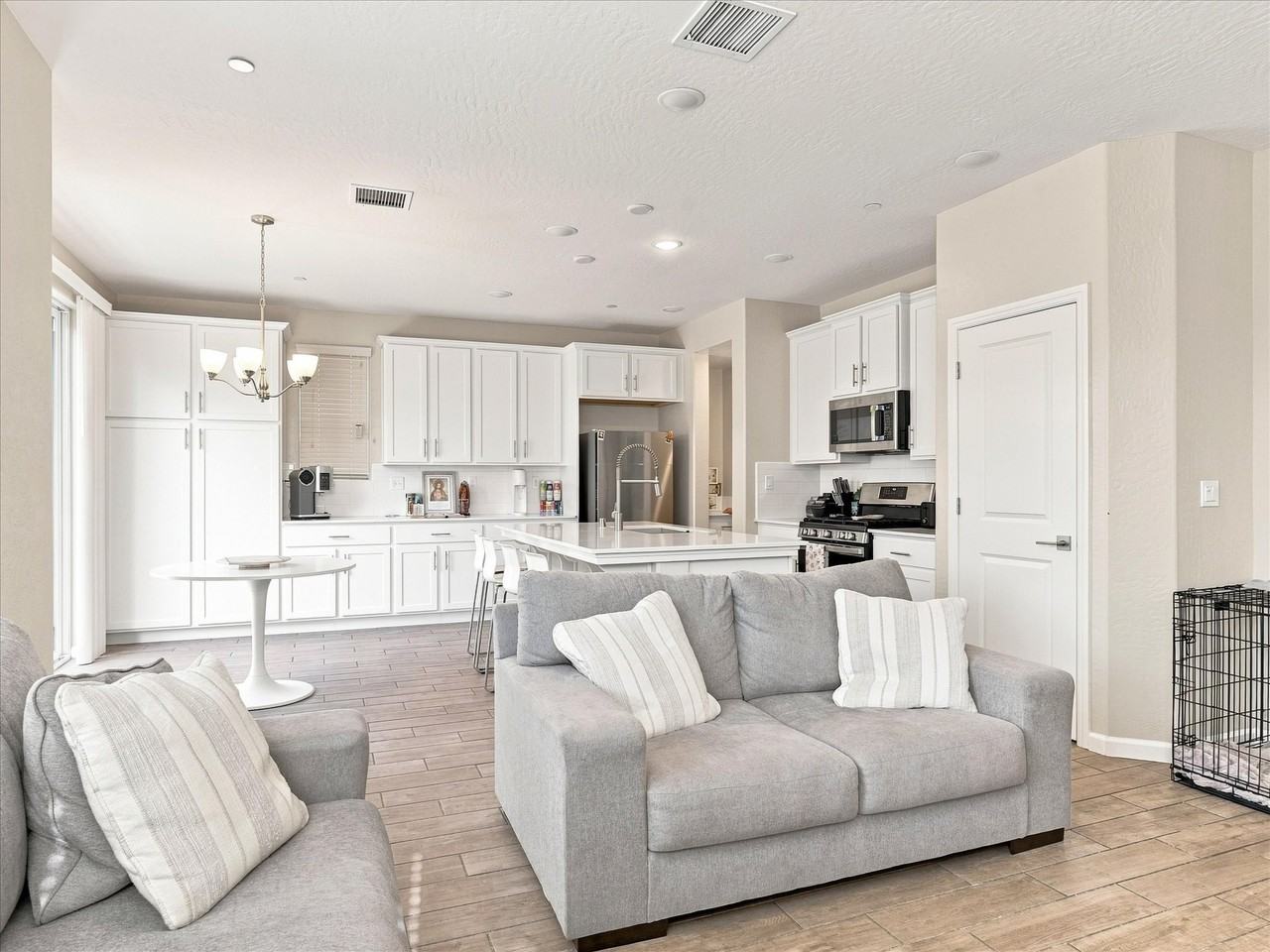 1118 Elevations Way W #NA - Photo 5 of 30