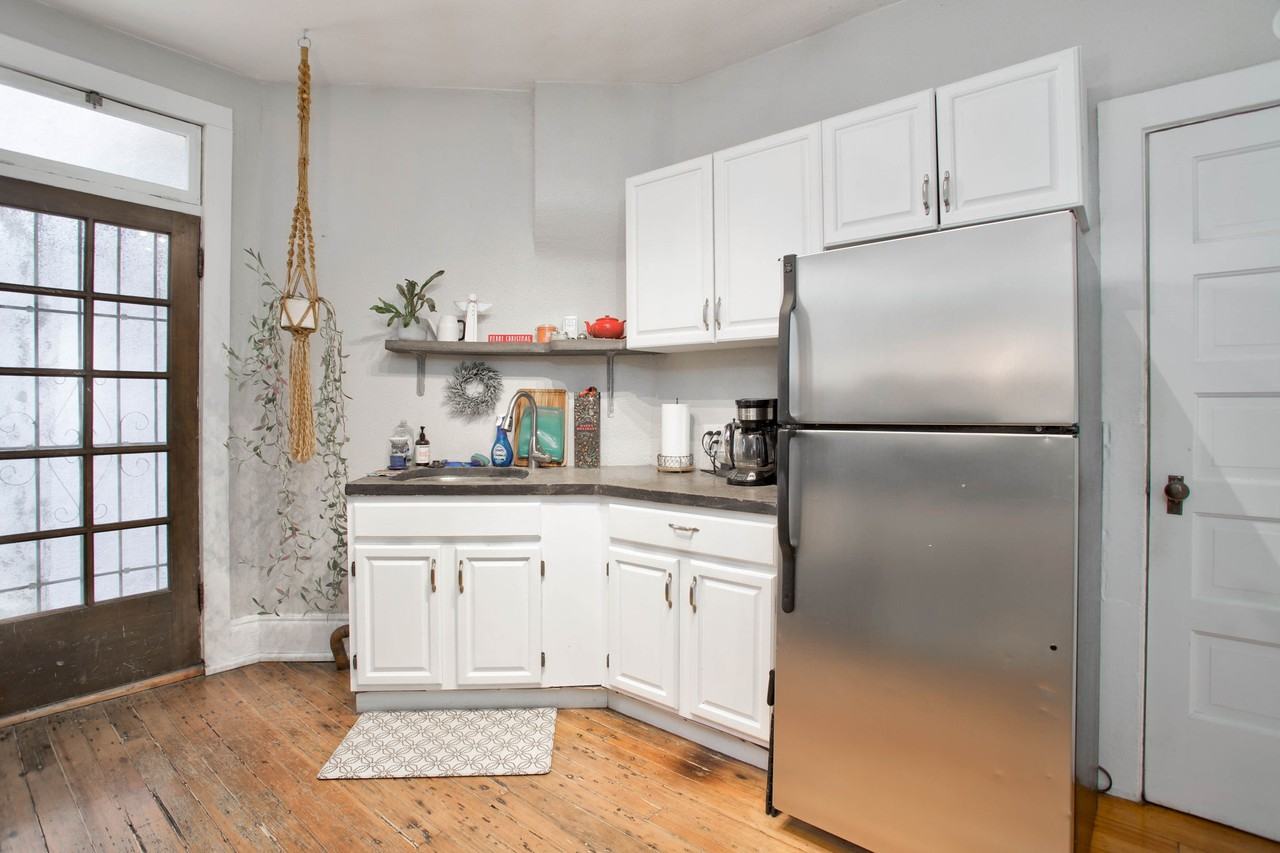 3702 Walnut St #3702 - Photo 7 of 13