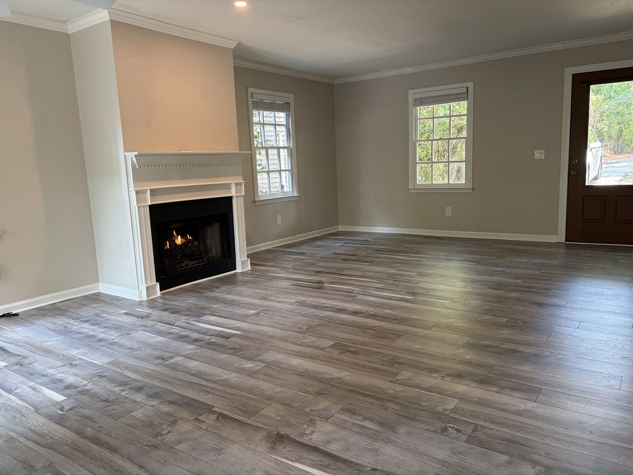 1047 Hilton Point Rd #NA - Photo 5 of 28
