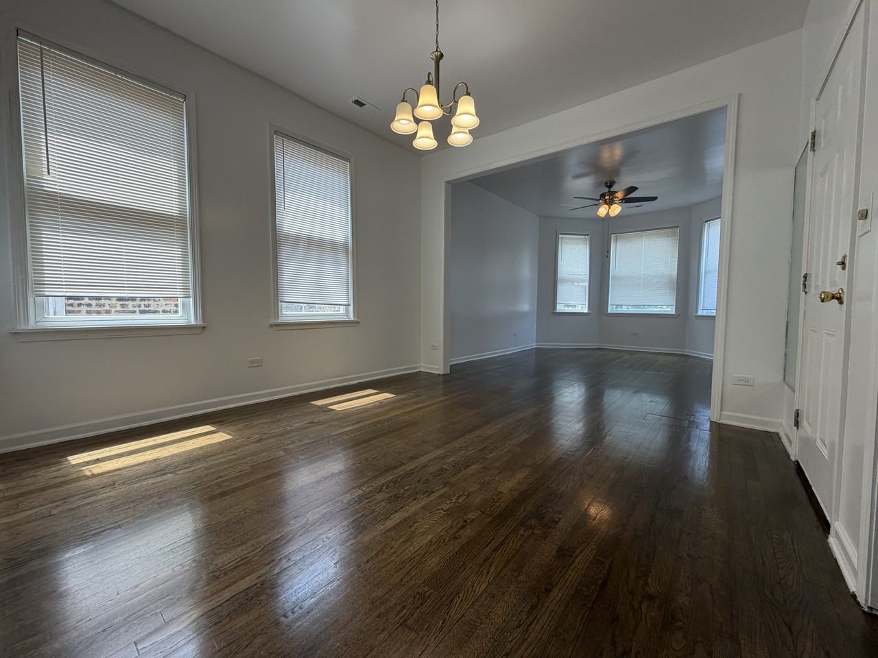 639 N Sawyer Ave #2 - Photo 3 of 15
