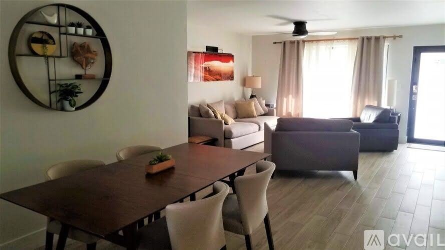 603 N 31st Ct #NA - Photo 7 of 27