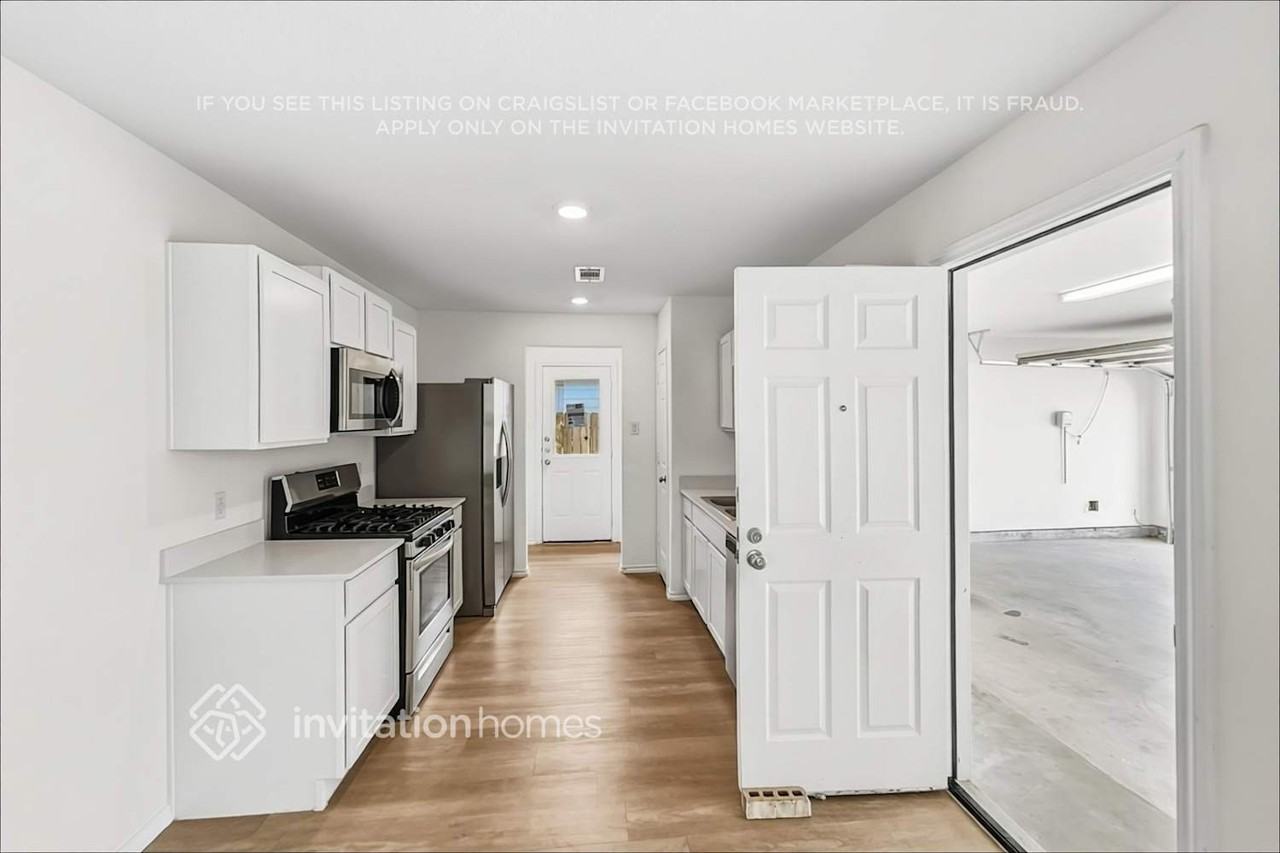 18827 Wembley Vista Trl - Photo 7 of 18