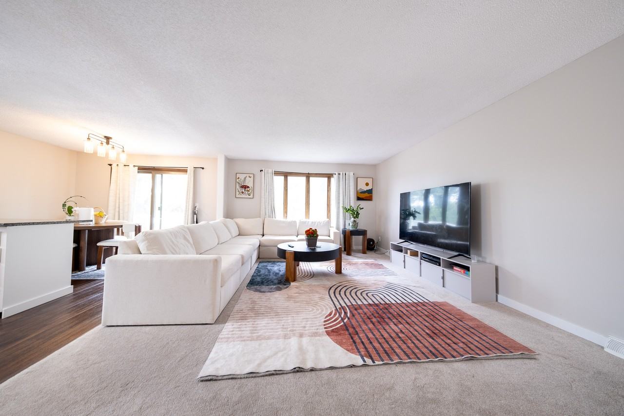 16503 Franklin Trl Se #1 - Photo 2 of 33