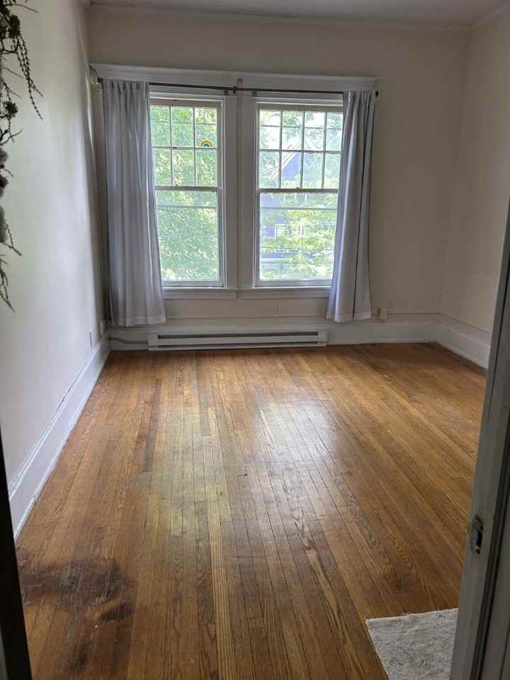 429 Washington St SE - Photo 2 of 3