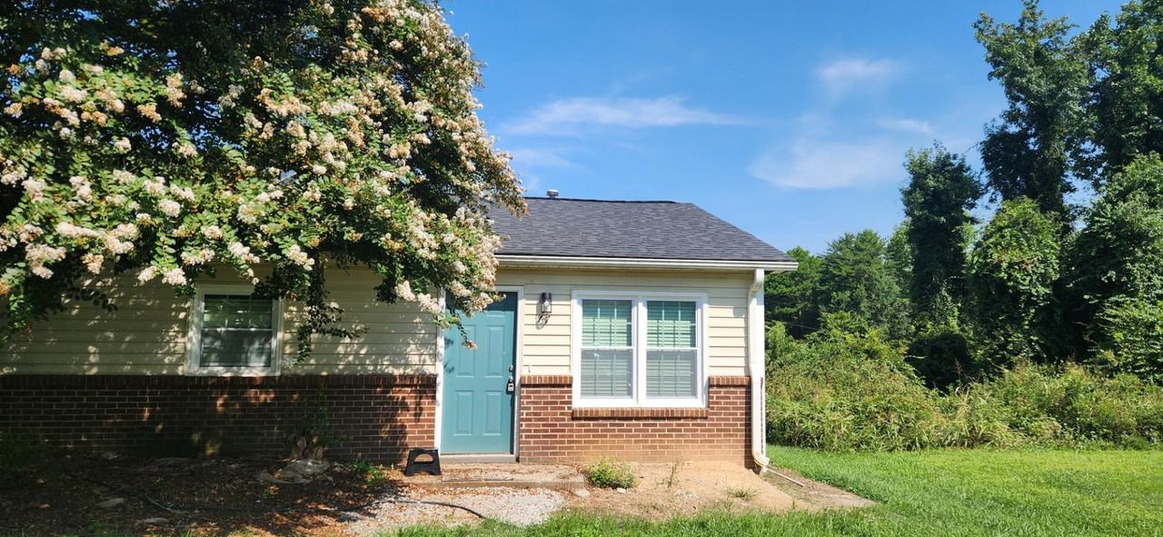 67 E Mountain Creek Rd - Photo 2 of 20