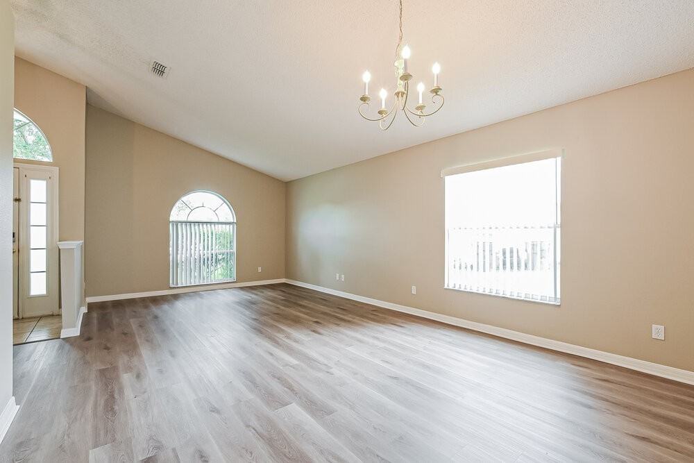 3005 Lorimer Ct - Photo 6 of 16