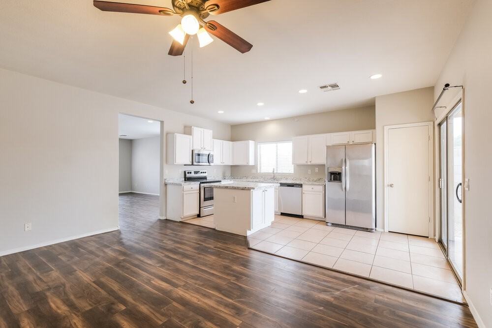 3402 N 129th Dr - Photo 5 of 16