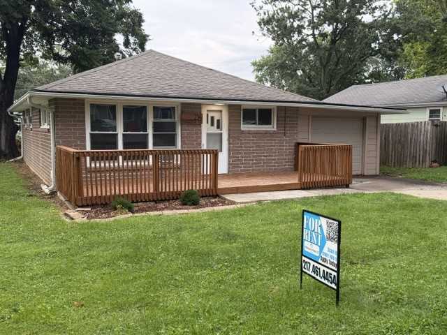 214 Augusta Dr #1 - Photo 2 of 23