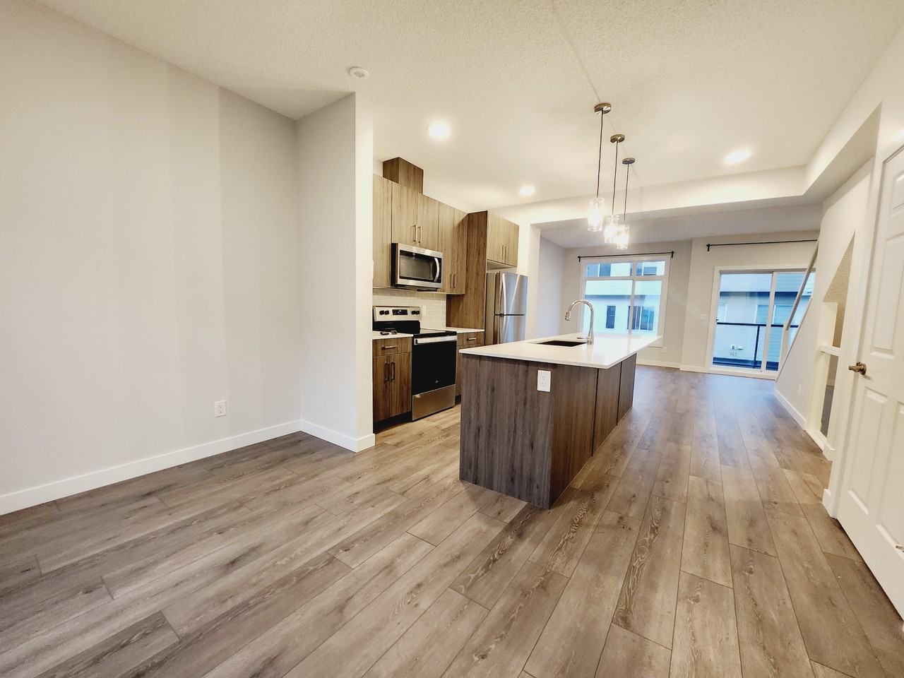 804 Welsh Dr Sw - Photo 4 of 20
