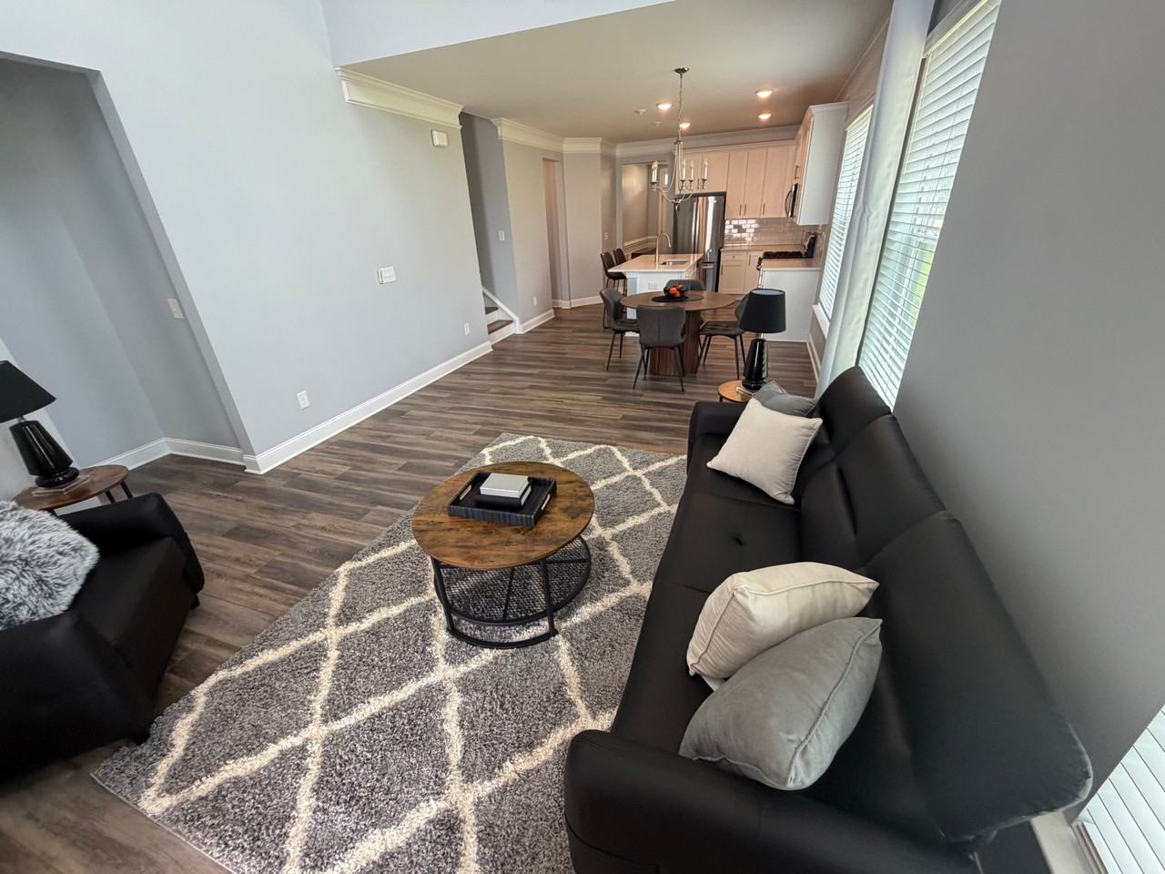 6342 Keeton Ln - Photo 3 of 27