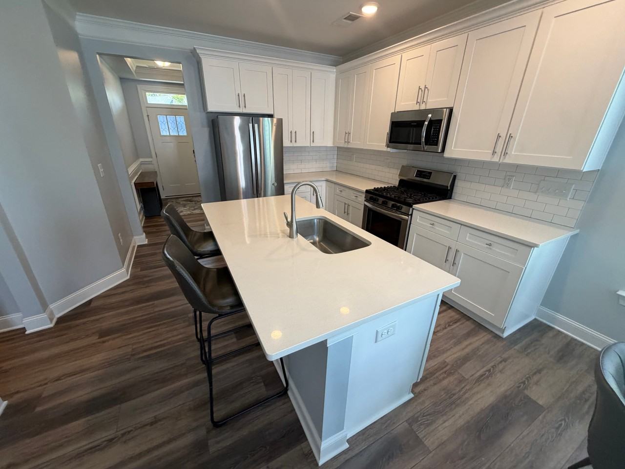 6342 Keeton Ln - Photo 6 of 27