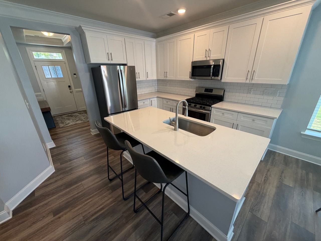 6342 Keeton Ln - Photo 7 of 27