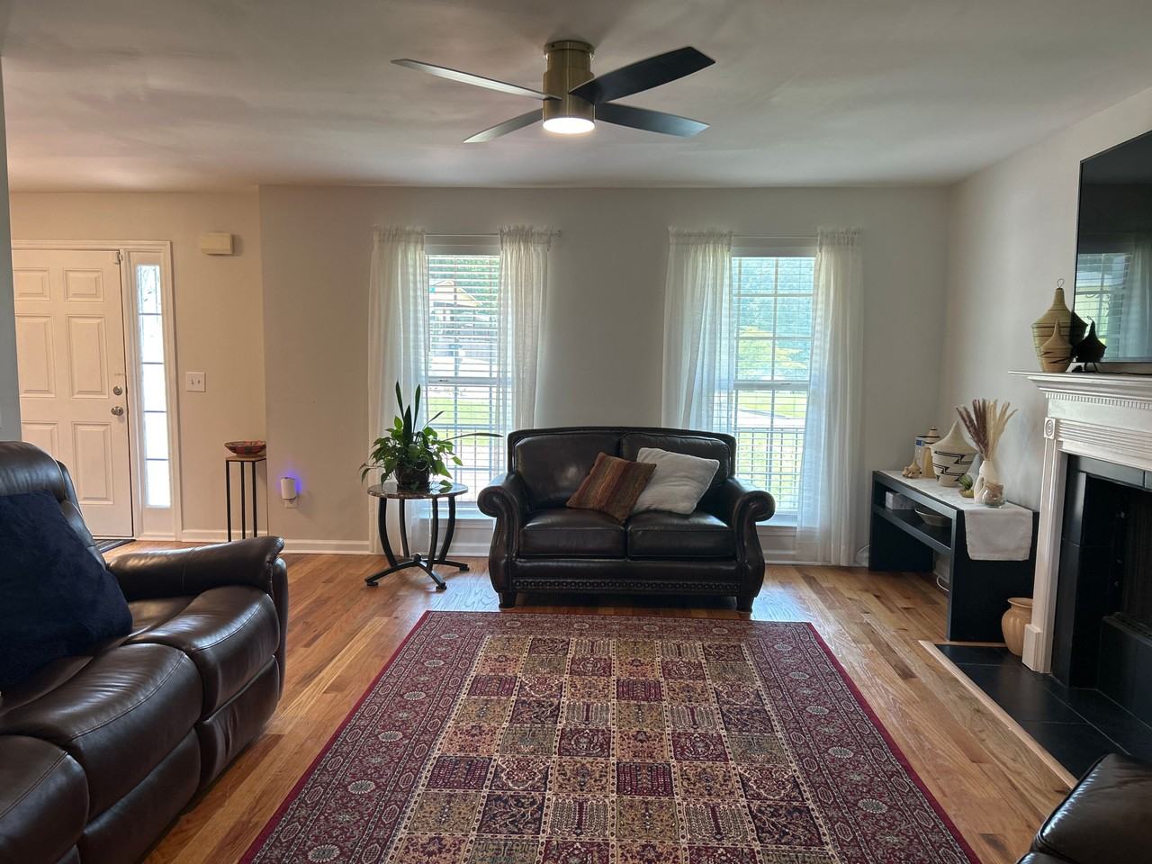 3055 Kennesaw Dr Nw - Photo 4 of 27
