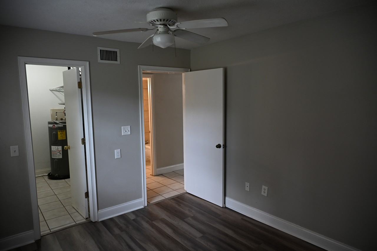 3569 Khayyam AvenueUnit 18 #18 - Photo 6 of 9