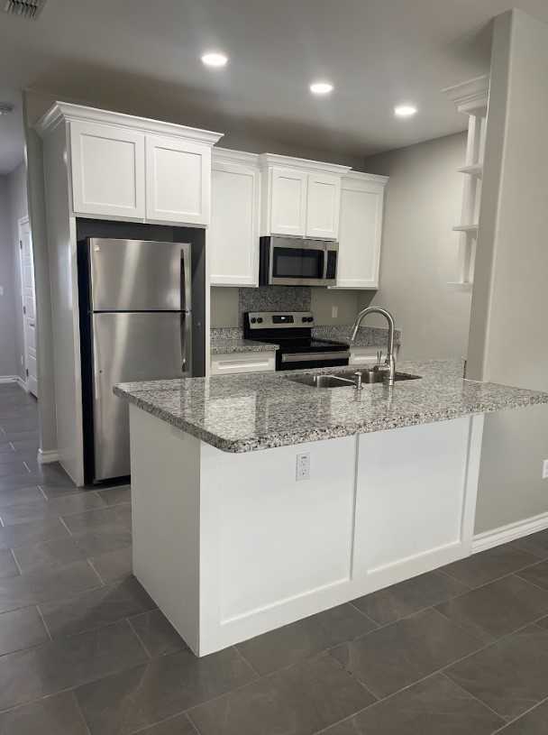 104 Olive St #104AOLIVE - Photo 3 of 16