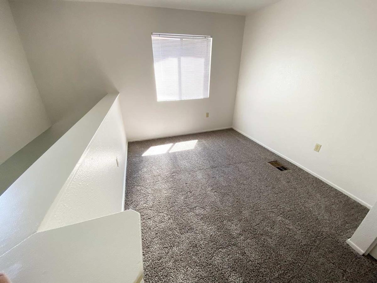 1830 S Milton Rd - Photo 2 of 24