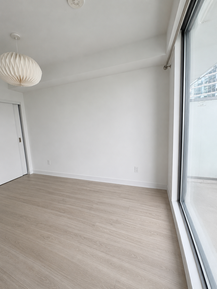 50 Charles Street East #1506 - Photo 6 of 15