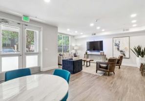 203 Coggins Dr - Photo 1 of 1
