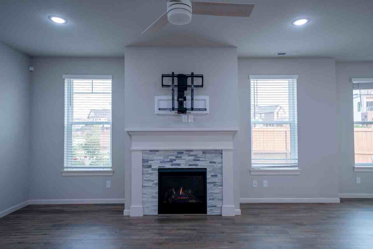7478 Se Youngs St #1 - Photo 7 of 50