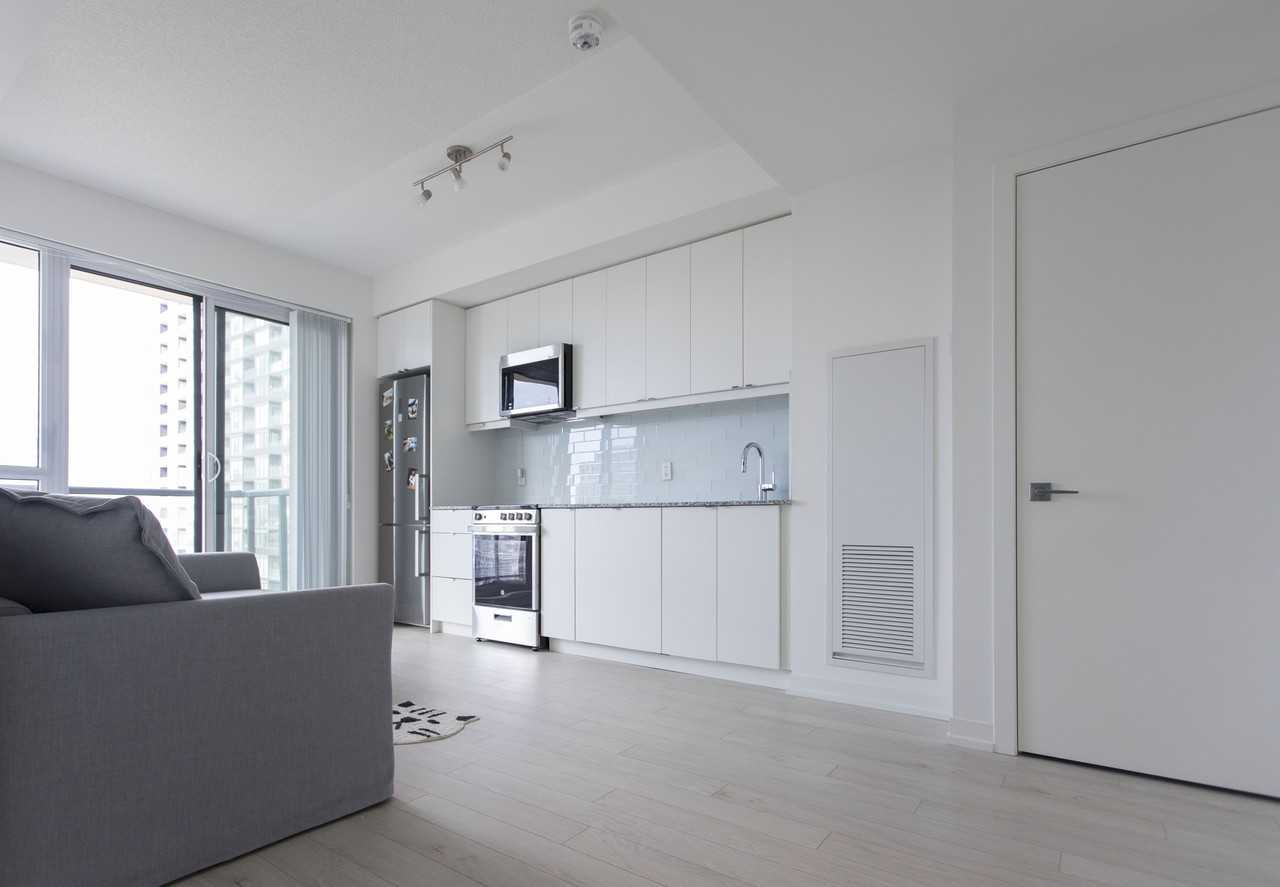 49 East Liberty Street - Photo 3 of 6