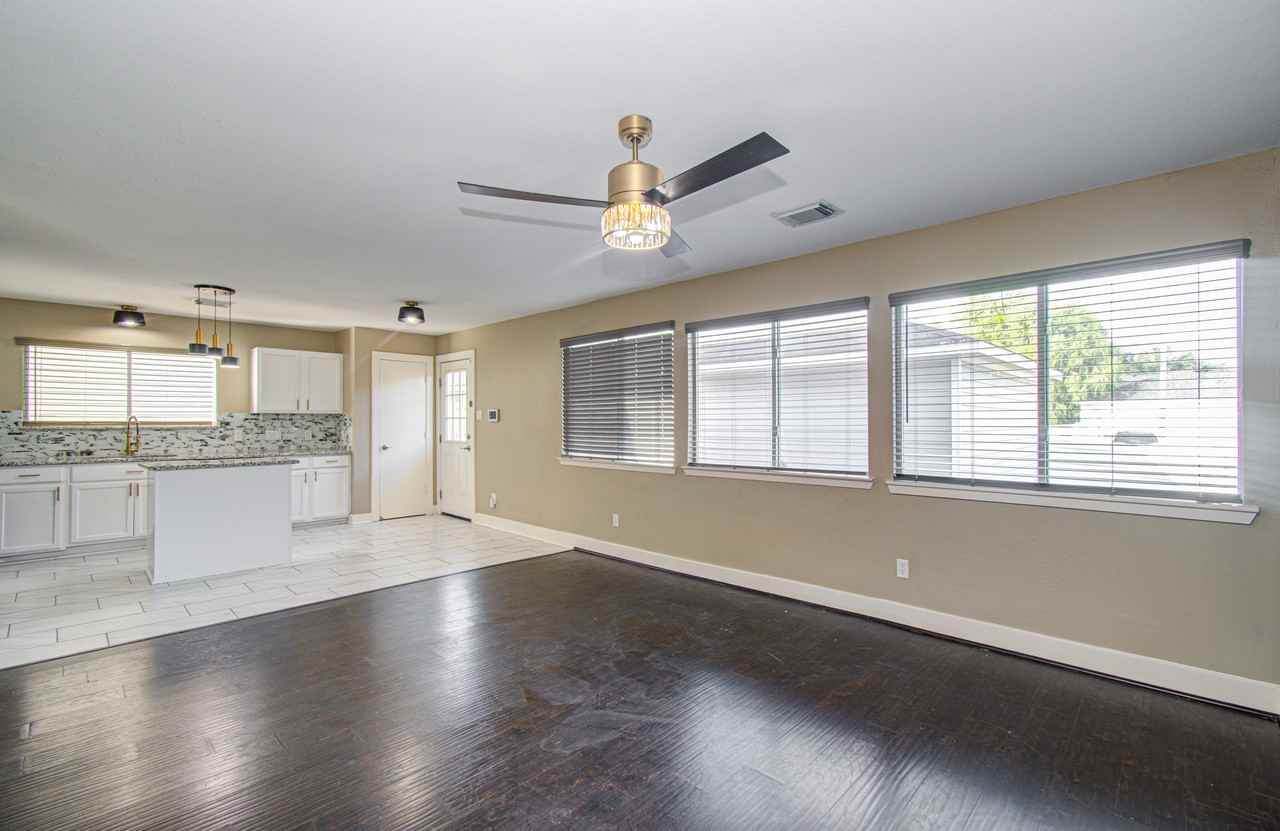 19407 Wann Park Dr #1 - Photo 4 of 50