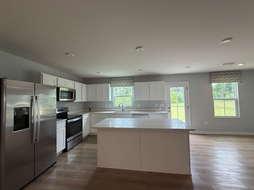 205 Tormore Dr #1 - Photo 3 of 25