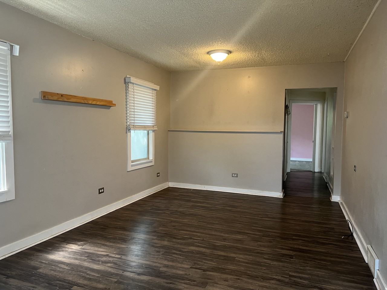 2224 W Kent Ave #1 - Photo 2 of 14