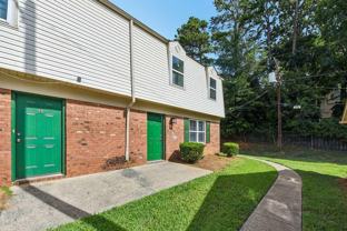 1351 Sharon Rd W - Photo 1 of 1