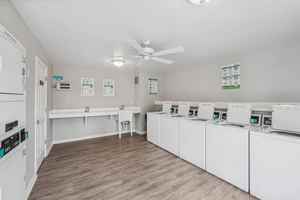 featured image of 1351 Sharon Rd W